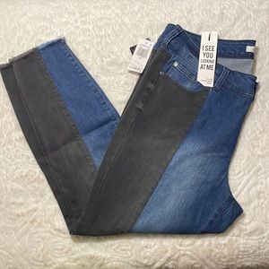 🆕🆕 Black and blue two tone jeans 👖Size 16 in women